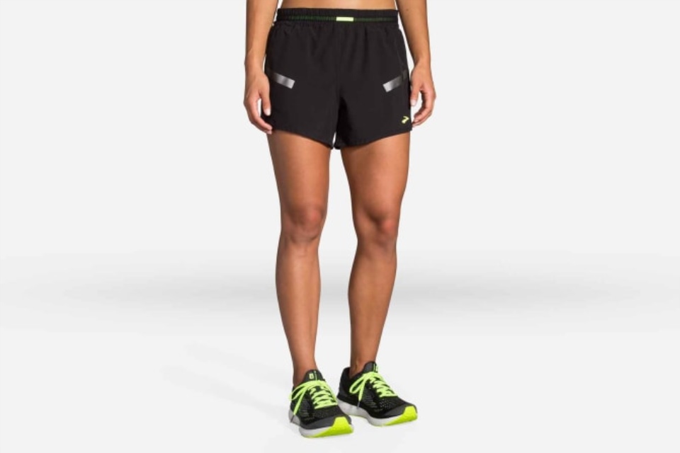 Brooks Black-nightlife Carbonite 4 Kort