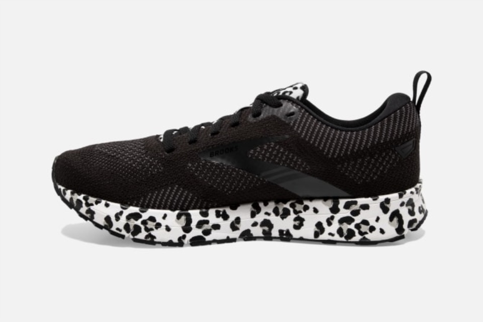 Revel 5 Leopard Svart-hvit-sølv Bekker