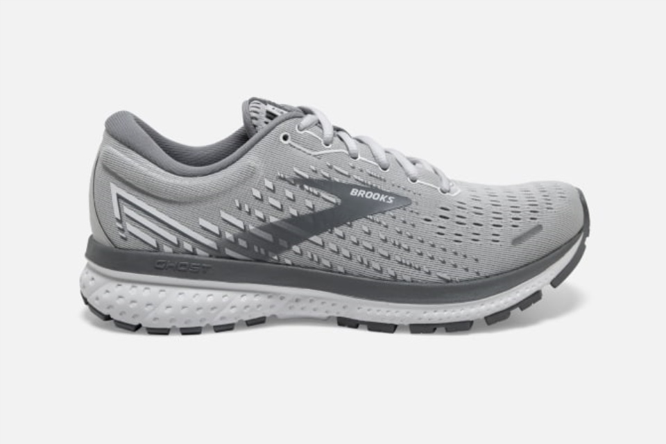 Brooks Ghost 13 Legering-østers-hvit